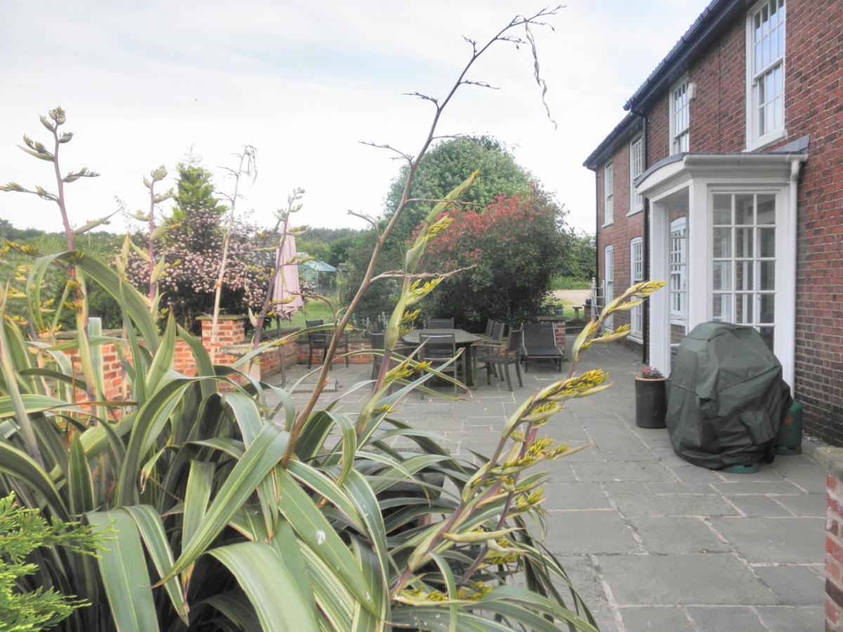 Clumber Lane End Farm Bed and Breakfast Worksop Exteriör bild